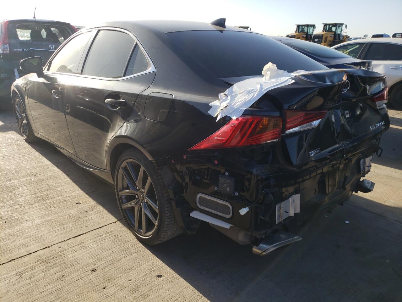 Photo 3 from auction – 2017 LEXUS IS 200T with VIN JTHBA1D28H5054862