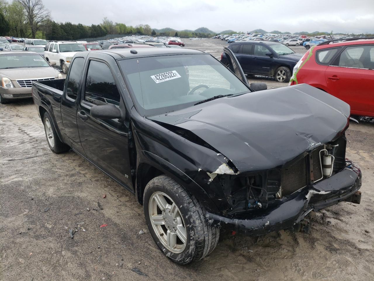 CHEVROLET COLORADO 2004 with VIN 1GCCS196648223736 - Photo from auction