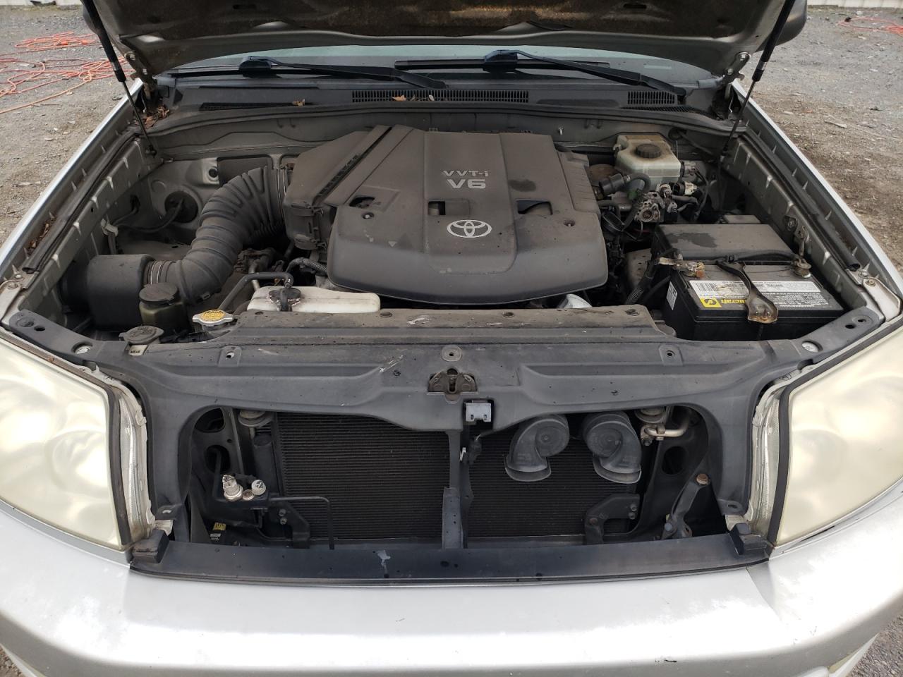 Photo 7 from auction – 2003 TOYOTA 4RUNNER SR with VIN JTEBU14R330011795