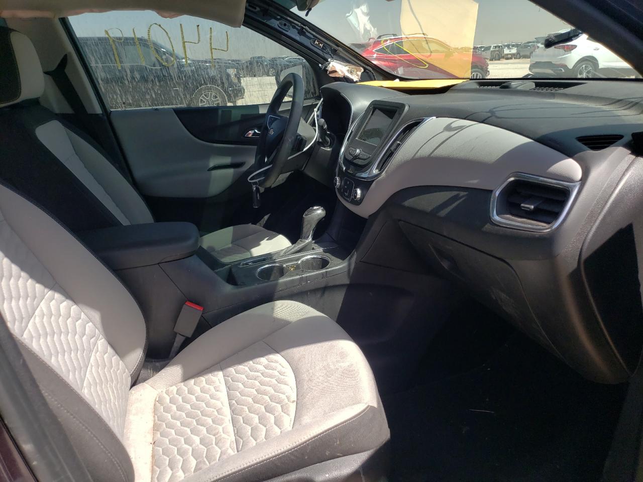 Photo 5 from auction – 2019 CHEVROLET EQUINOX LS with VIN 3GNAXHEV3KL283039