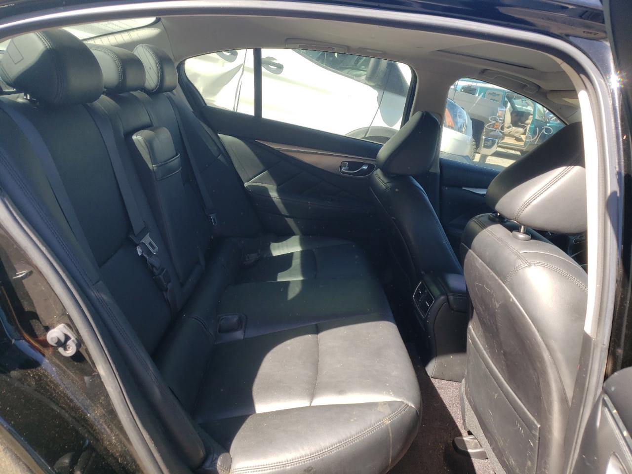 Photo 6 from auction – 2015 INFINITI Q50 BASE with VIN JN1BV7AP8FM340757