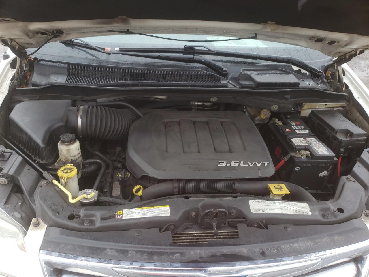 Photo 7 from auction – 2011 CHRYSLER TOWN & COU with VIN 2A4RR5DG4BR772876