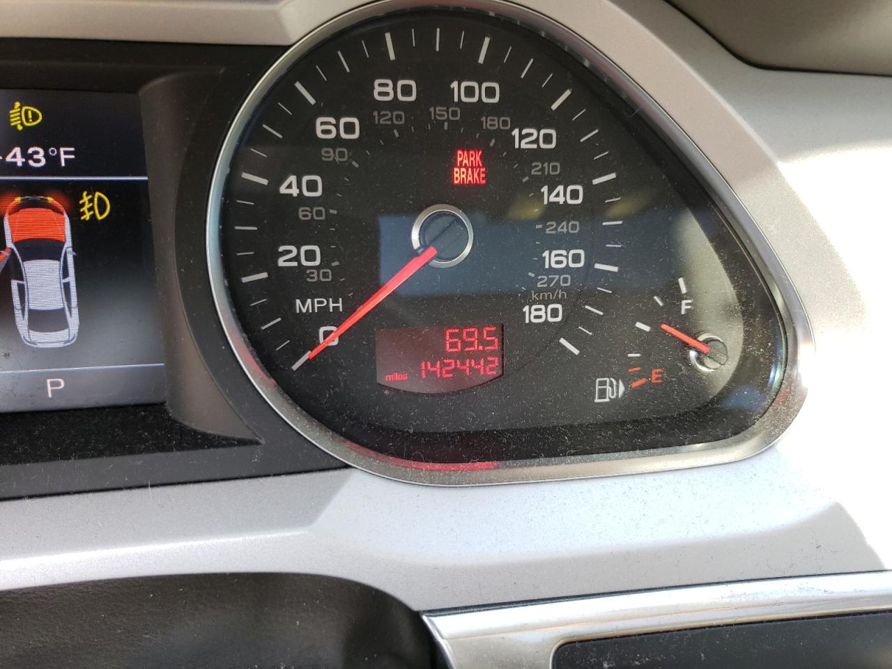 صورة رقم 8 من المزاد - 2010 AUDI A6 PREMIUM مع VIN WAUFGAFB4AN053922