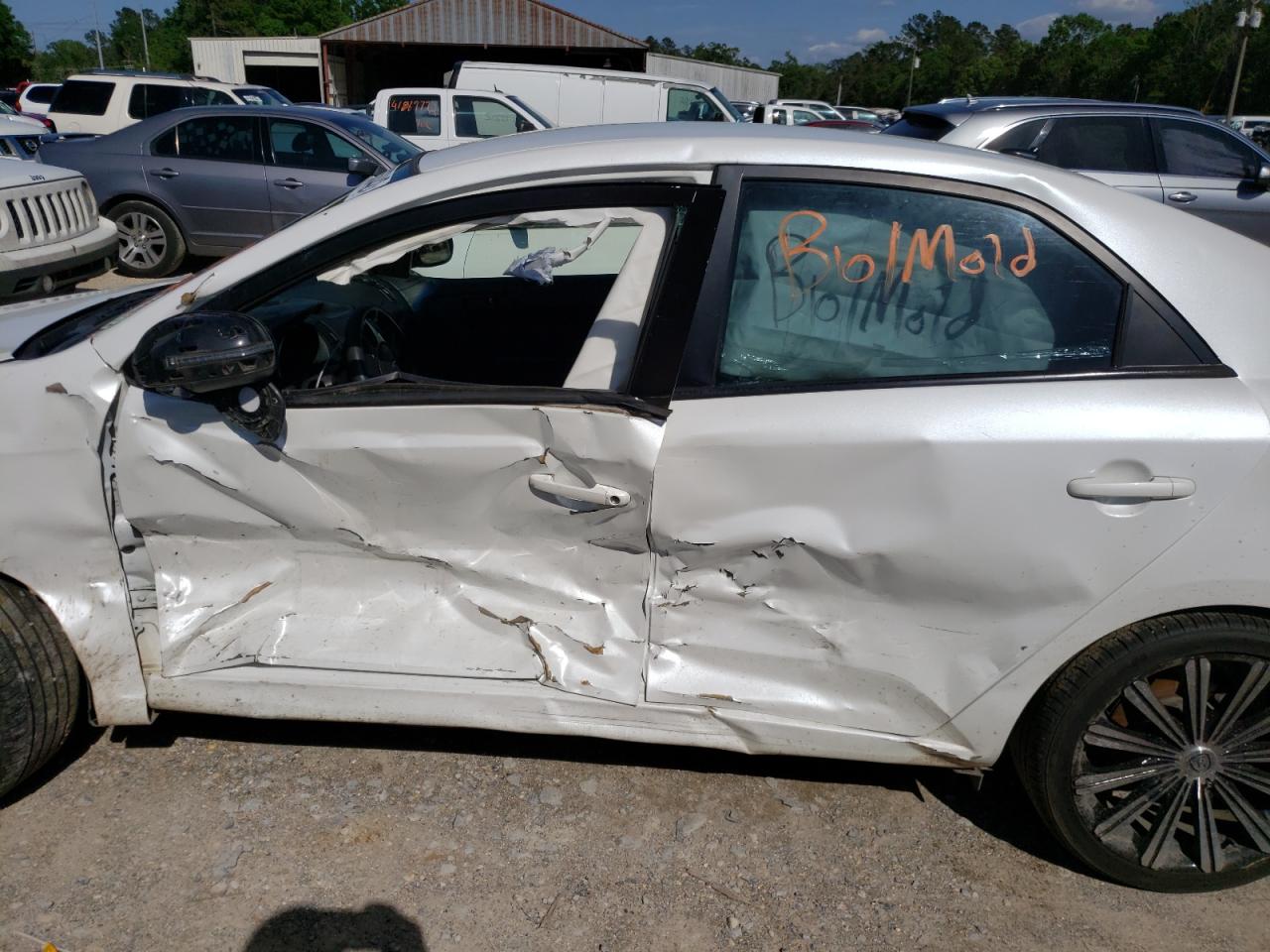 Photo 9 from auction – 2012 KIA FORTE EX with VIN KNAFU4A29C5615673