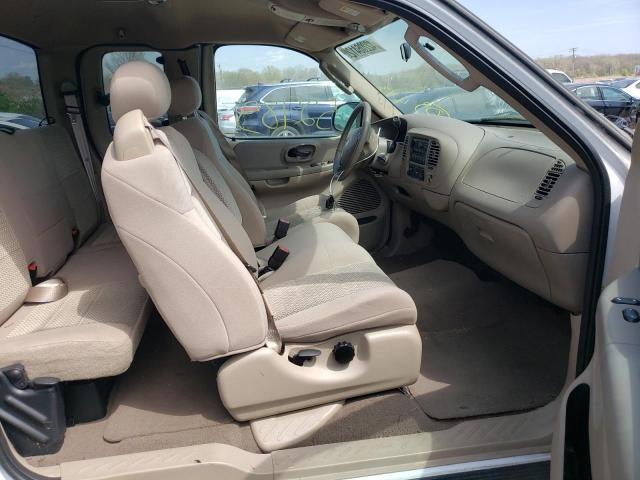 Photo 5 from auction – 2003 FORD F150 with VIN 2FTRX17W83CB13209
