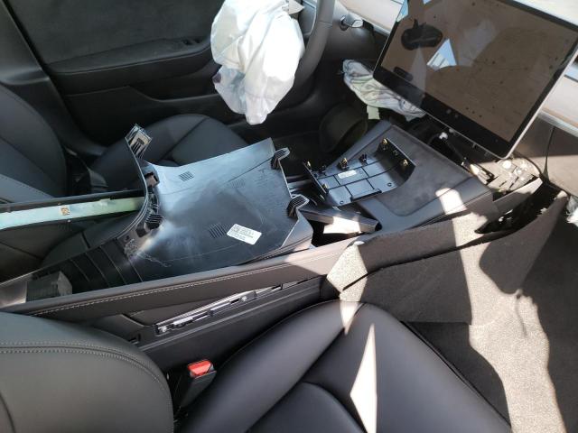 Photo 9 from auction – 2022 TESLA MODEL 3 with VIN 5YJ3E1EB7NF197773