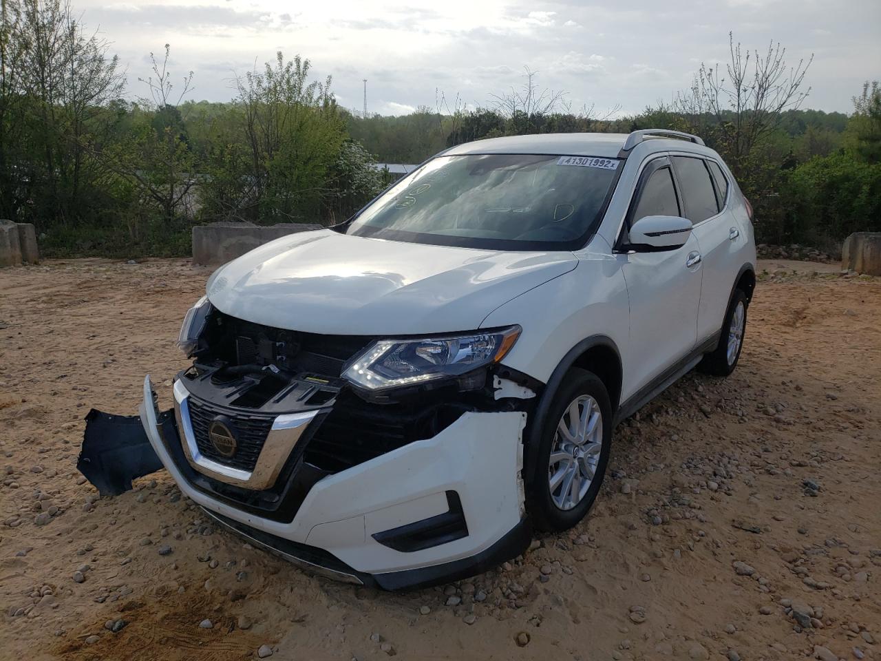 Photo 2 from auction – 2020 NISSAN ROGUE S with VIN KNMAT2MT5LP507824