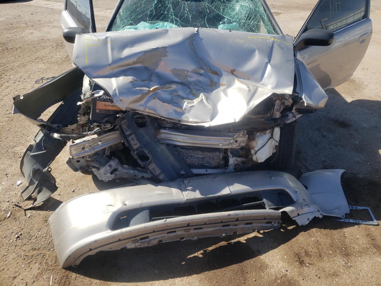 Photo 7 from auction – 2002 HONDA CIVIC LX with VIN 1HGEM21622L048479