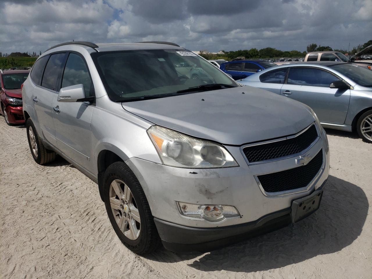 CHEVROLET TRAVERSE L 2010 with VIN 1GNLRGED0AS103844 - Photo from auction