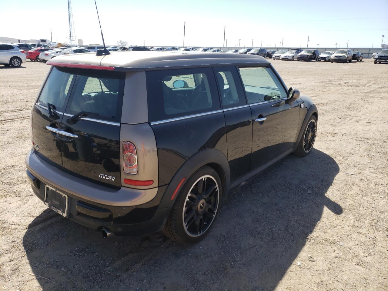 Photo 4 from auction – 2014 MINI COOPER CLU with VIN WMWZF3C59ET492741