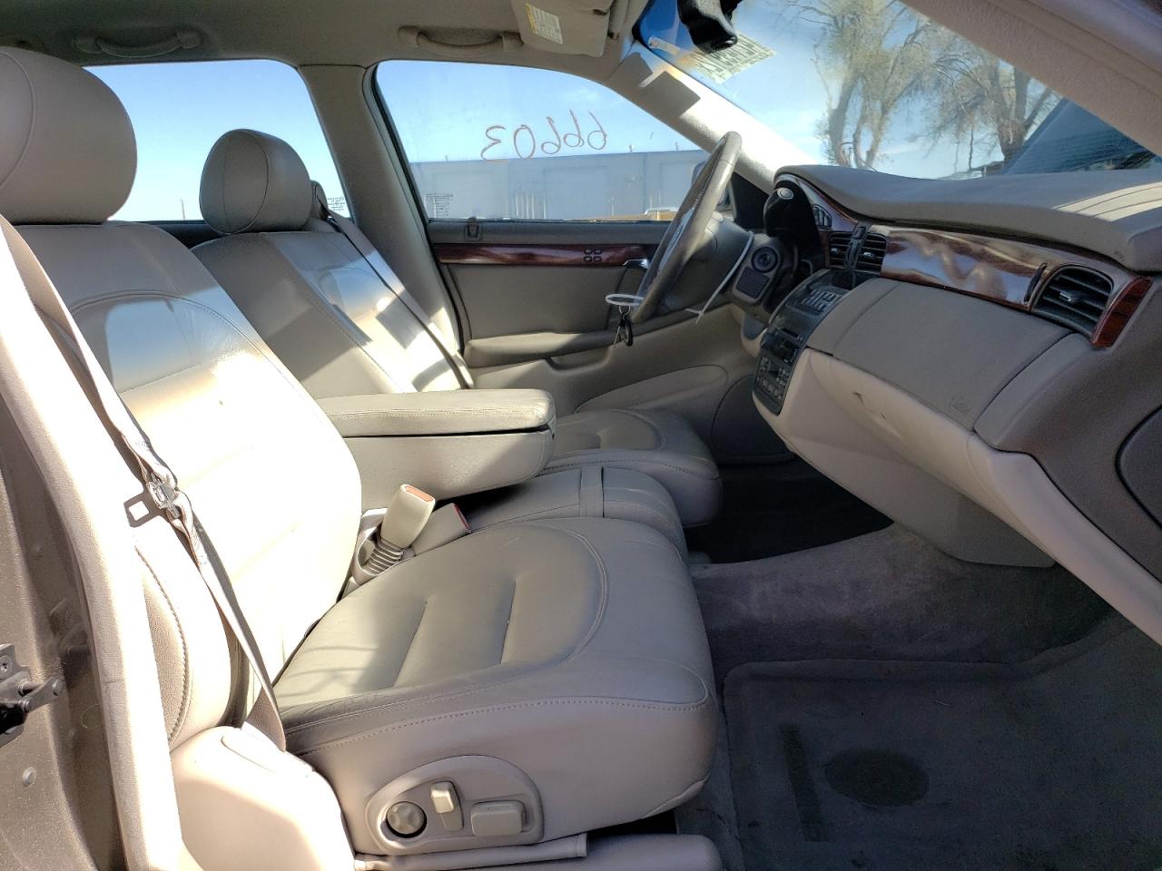 Photo 5 from auction – 2002 CADILLAC DEVILLE with VIN 1G6KD54Y32U305470