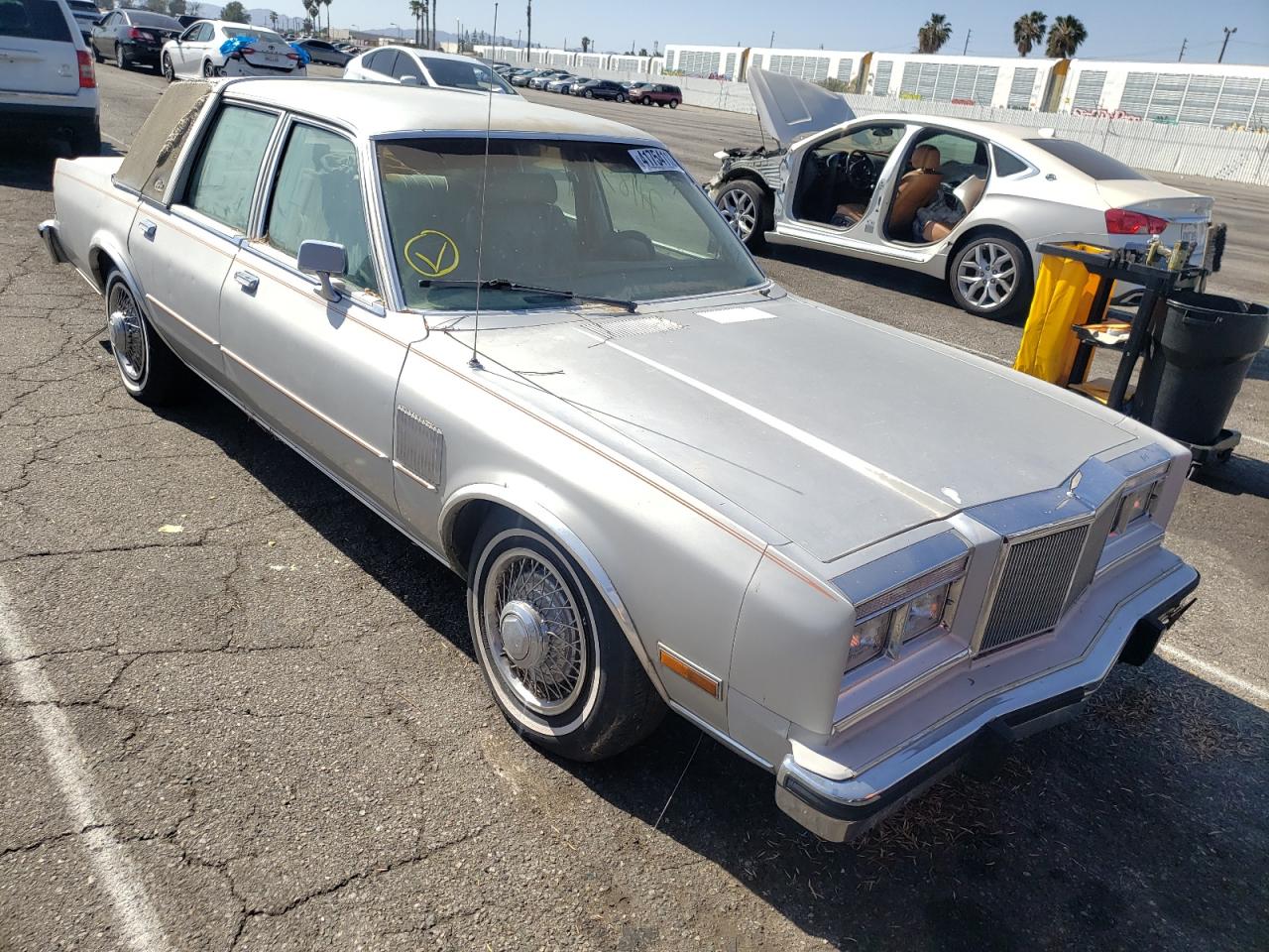 CHRYSLER FIFTH AVEN 1986 with VIN 1C3BF66PXGX551329 - Photo from auction