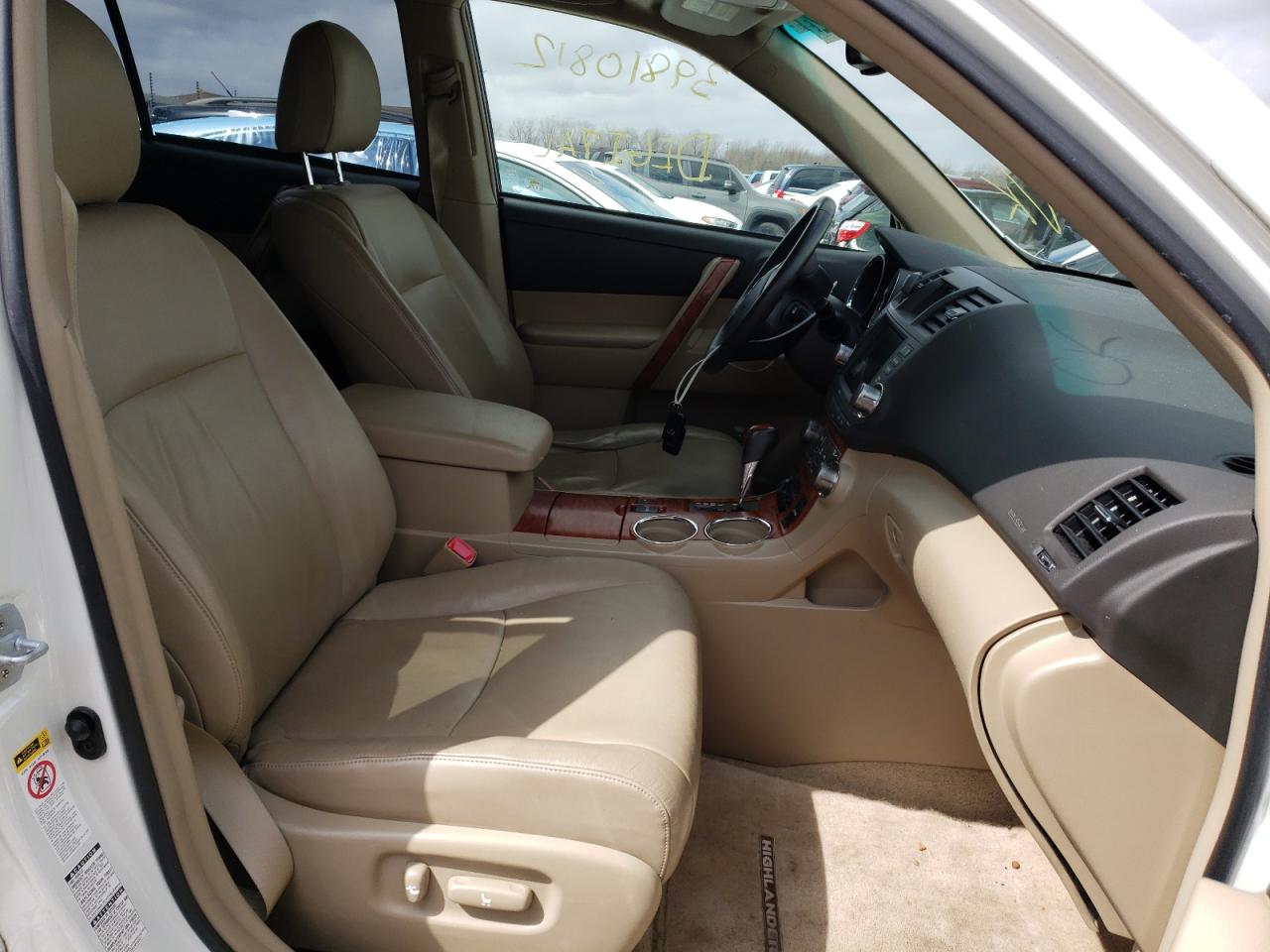 Photo 5 from auction – 2009 TOYOTA HIGHLANDER with VIN JTEES42A192140603