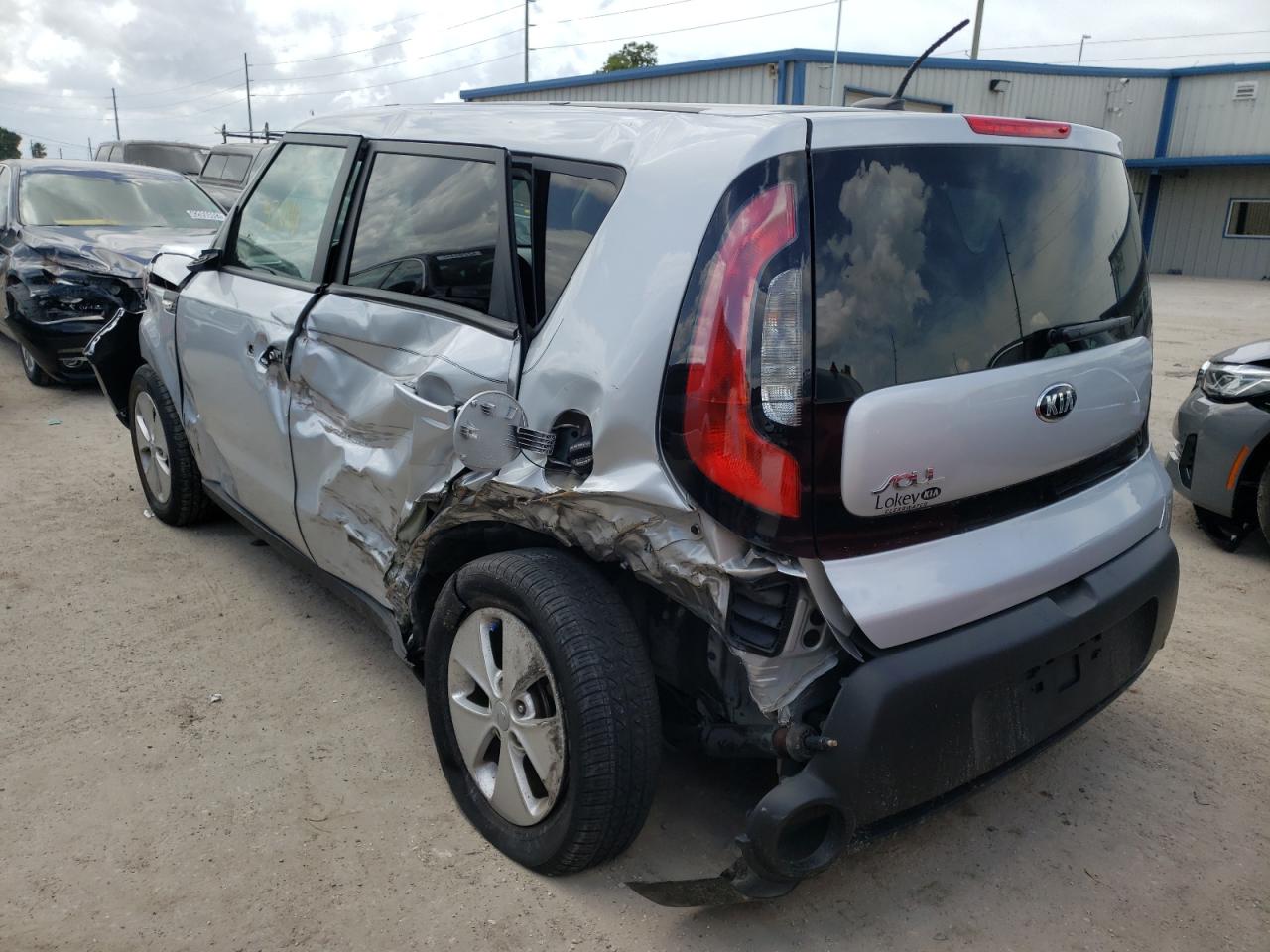 Photo 3 from auction – 2014 KIA SOUL with VIN KNDJN2A23E7721445