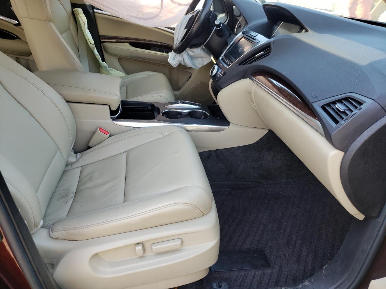 Foto 5 de la subasta – 2017 ACURA MDX con VIN 5FRYD4H32HB016578