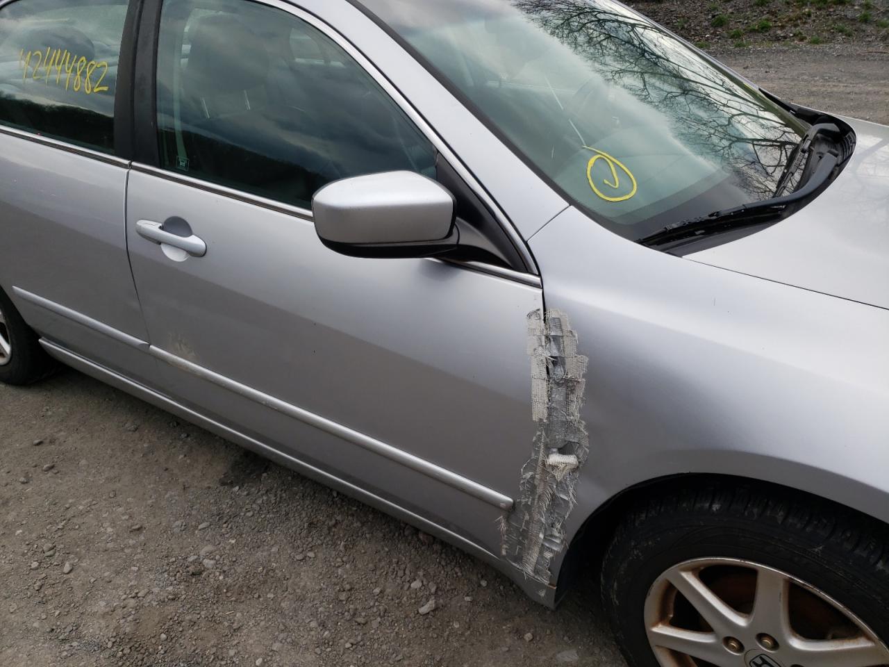 Photo 9 from auction – 2003 HONDA ACCORD with VIN 1HGCM66543A035230