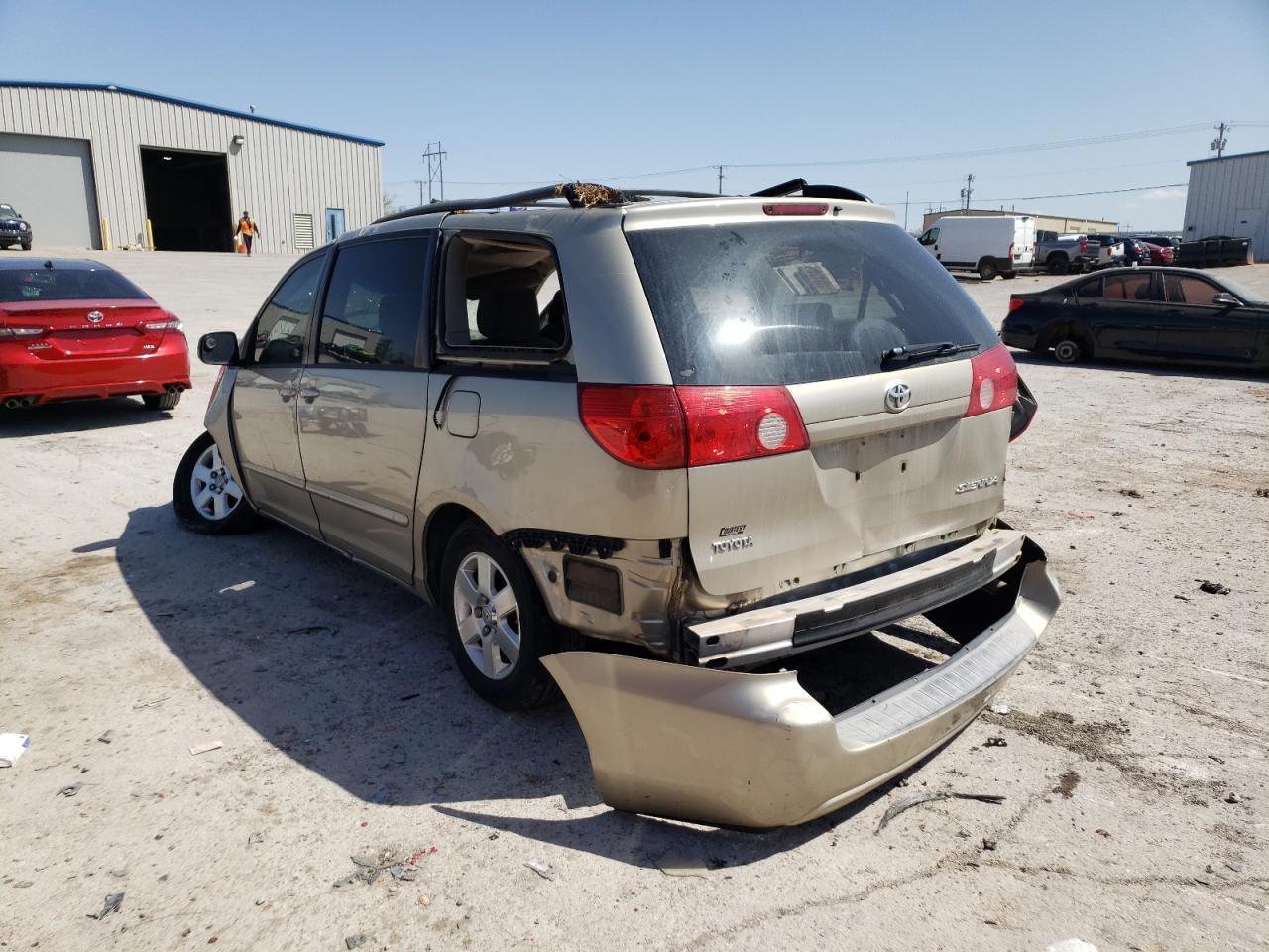 Photo 3 from auction – 2007 TOYOTA SIENNA CE with VIN 5TDZK23C77S075756