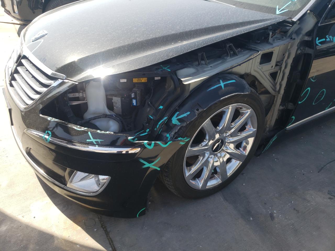 Photo 9 from auction – 2011 HYUNDAI EQUUS SIGN with VIN KMHGH4JF3BU038864