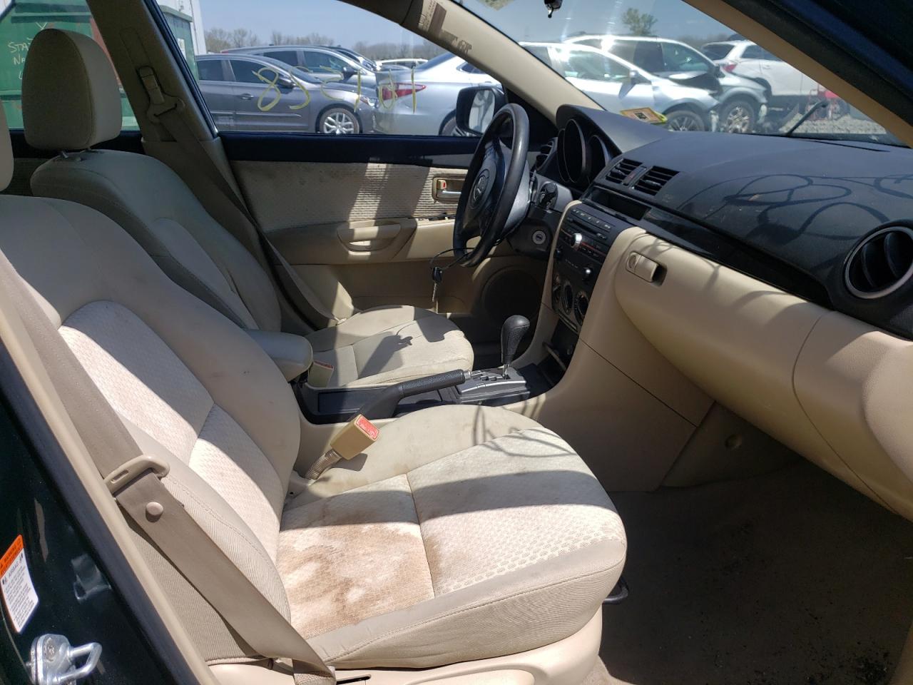 Photo 5 from auction – 2004 MAZDA MAZDA3 with VIN JM1BK32F341113317
