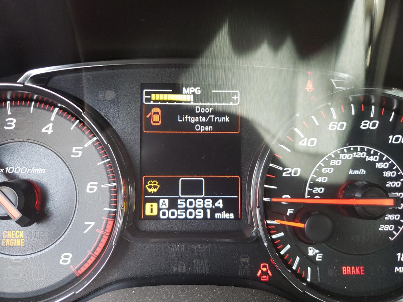 Photo 8 from auction – 2021 SUBARU WRX with VIN JF1VA1A68M9813167