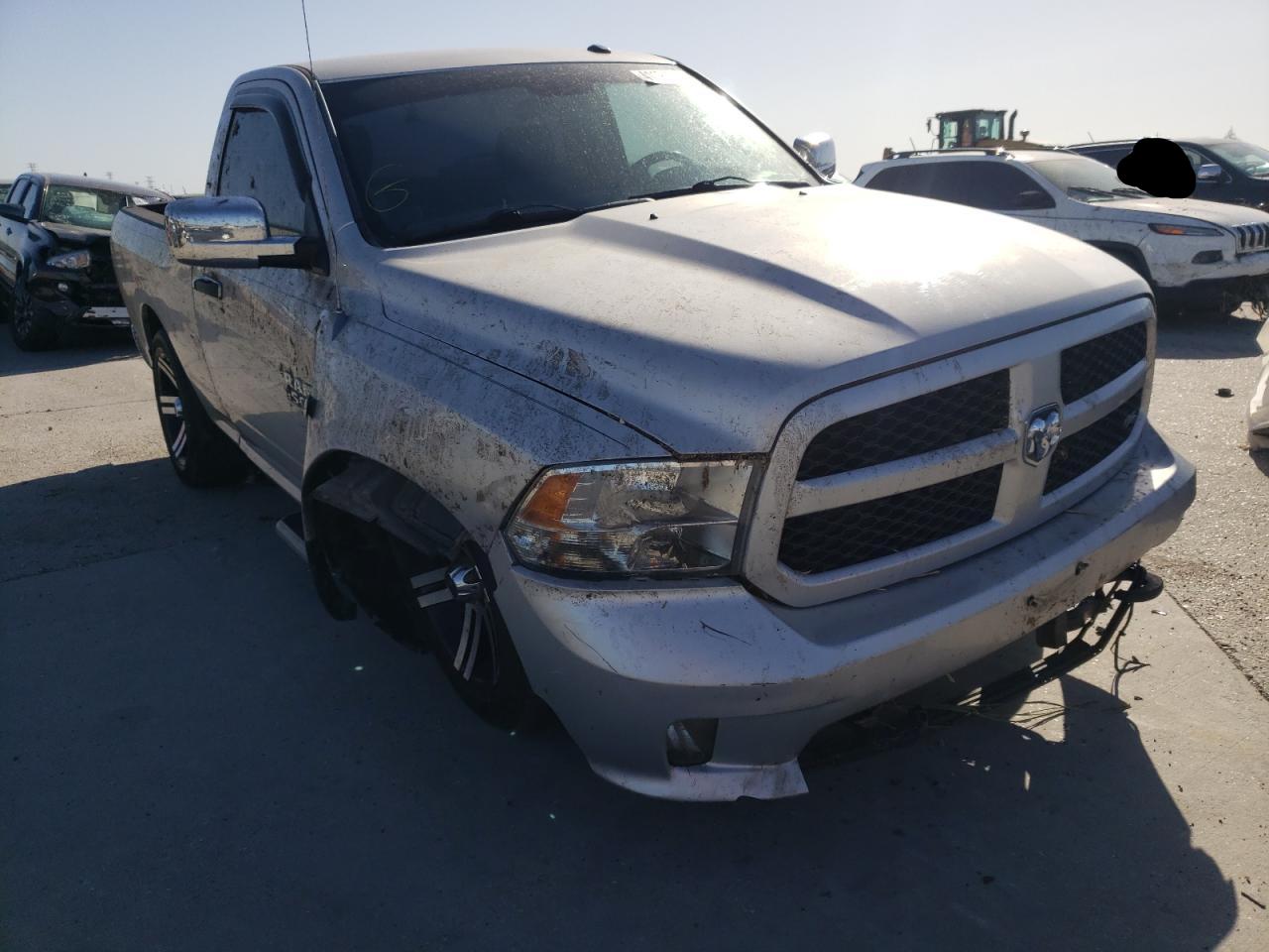 Photo 9 from auction – 2014 RAM 1500 ST with VIN 3C6JR6AT7EG102184