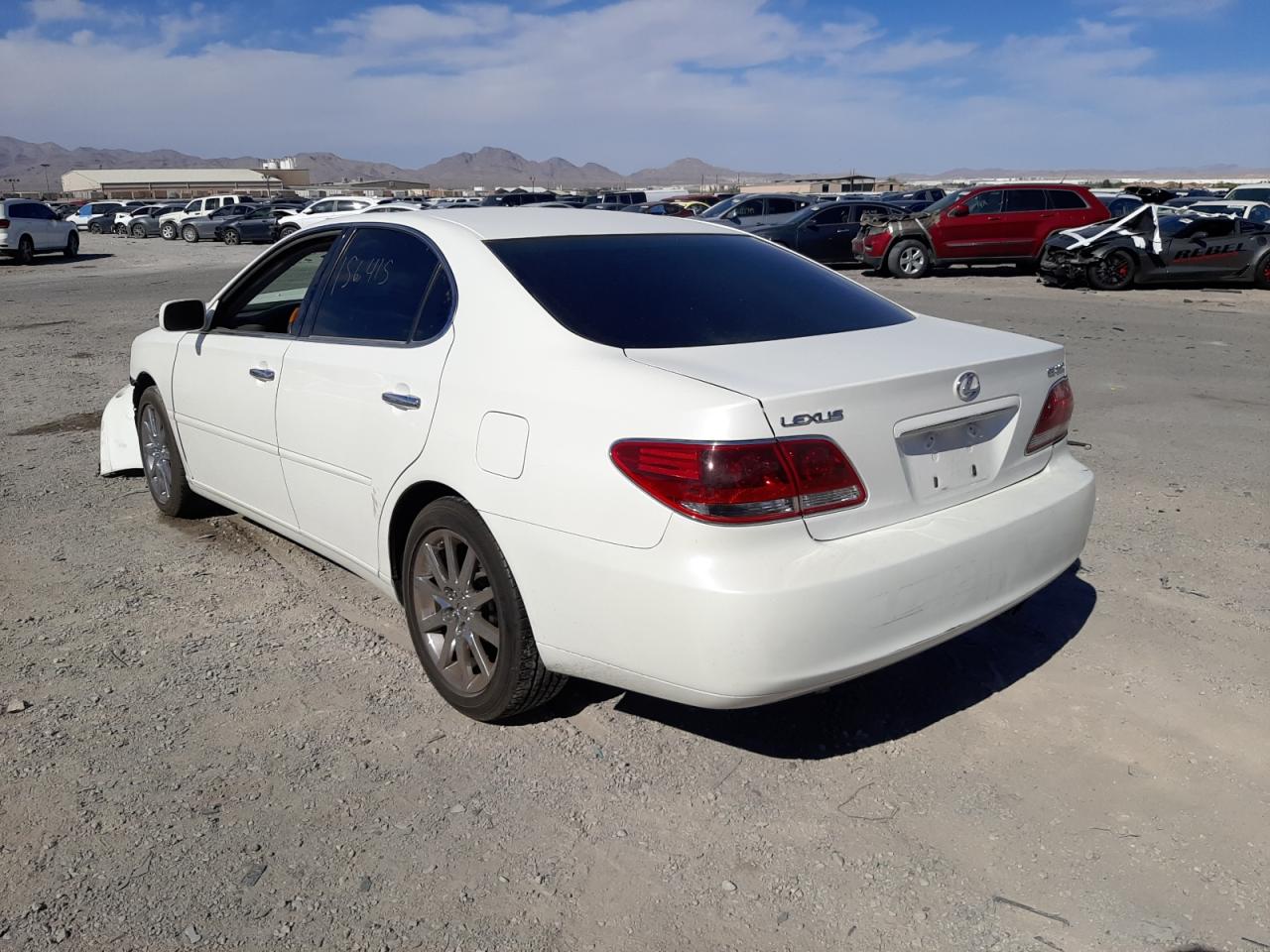 Photo 3 from auction – 2005 LEXUS ES 330 with VIN JTHBA30GX55111510