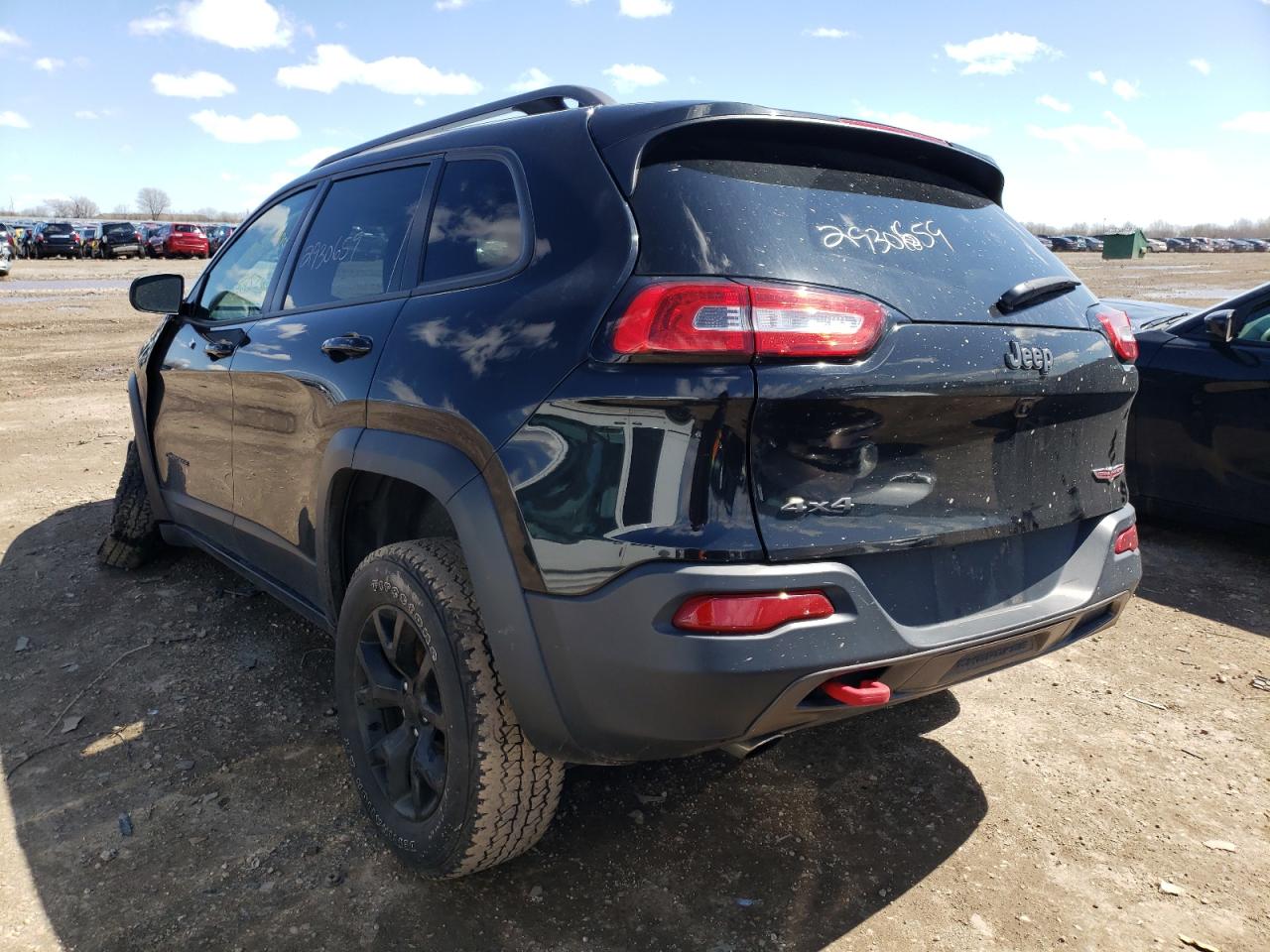 Photo 3 from auction – 2015 JEEP CHEROKEE T with VIN 1C4PJMBBXFW726214