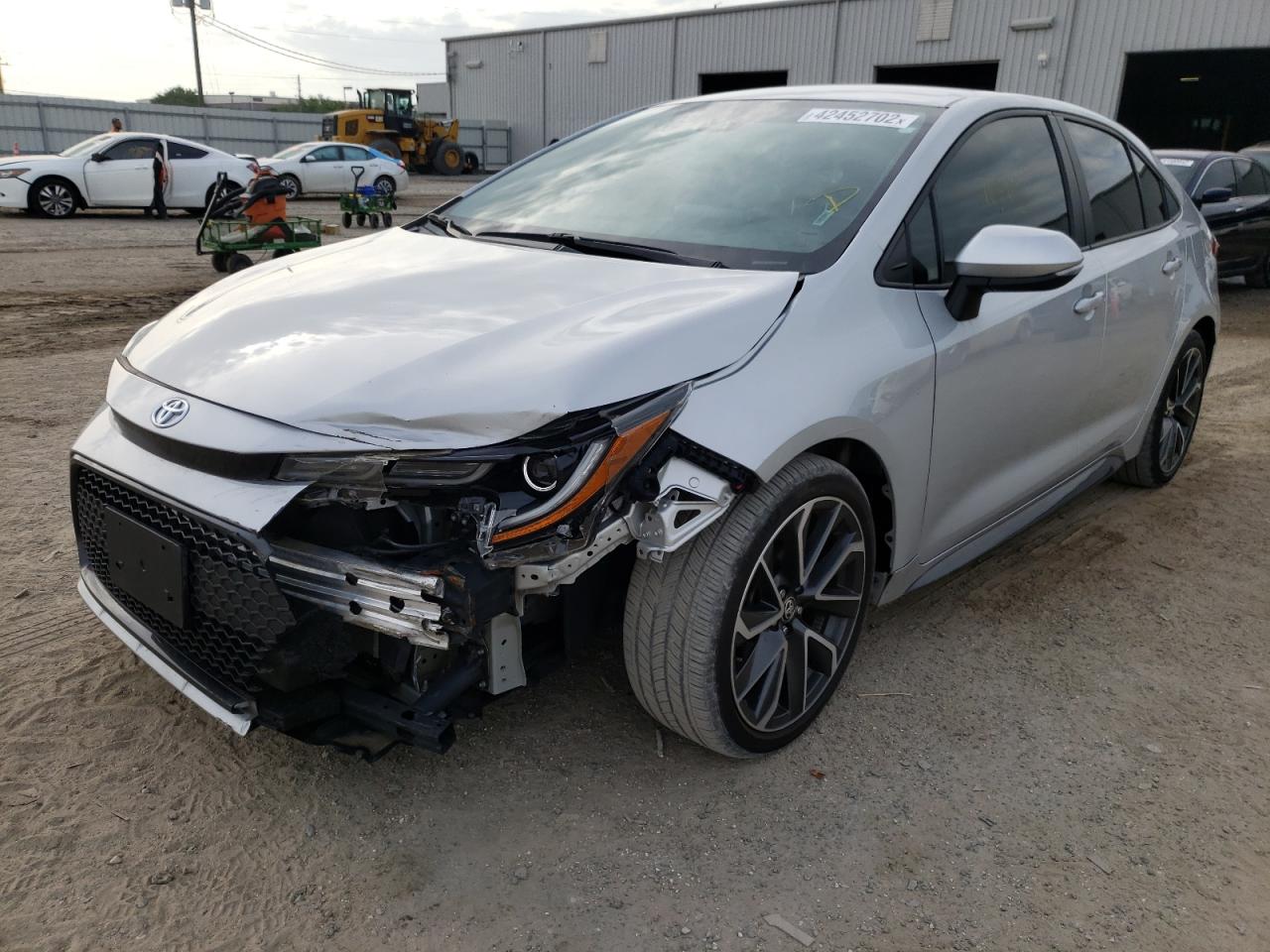 Photo 2 from auction – 2020 TOYOTA COROLLA SE with VIN 5YFS4RCE1LP043992
