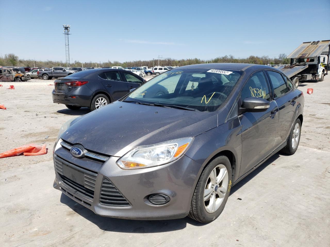 Photo 2 from auction – 2014 FORD FOCUS SE with VIN 1FADP3F21EL460495
