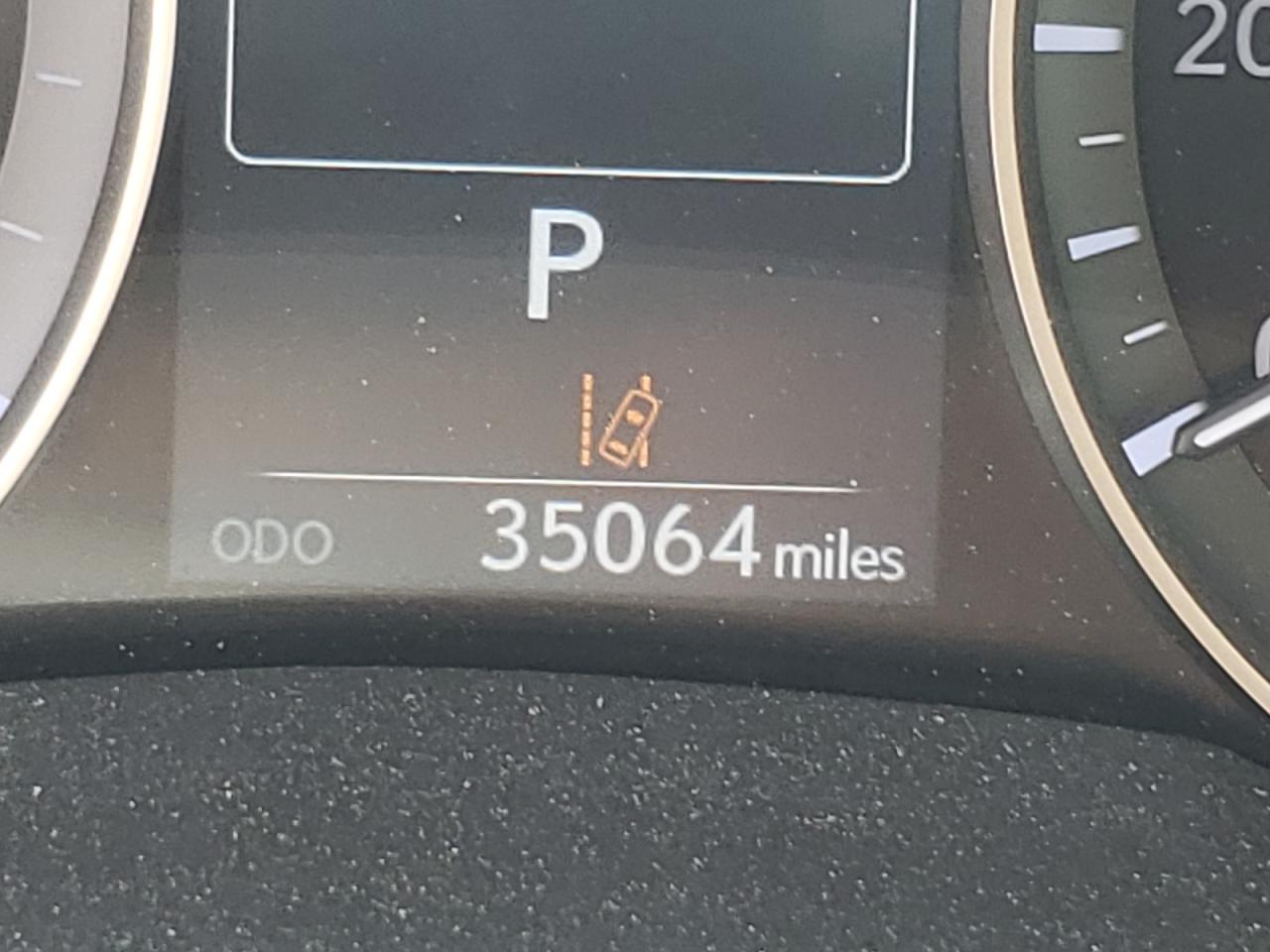Photo 8 from auction – 2018 LEXUS ES 350 with VIN 58ABK1GG8JU110868