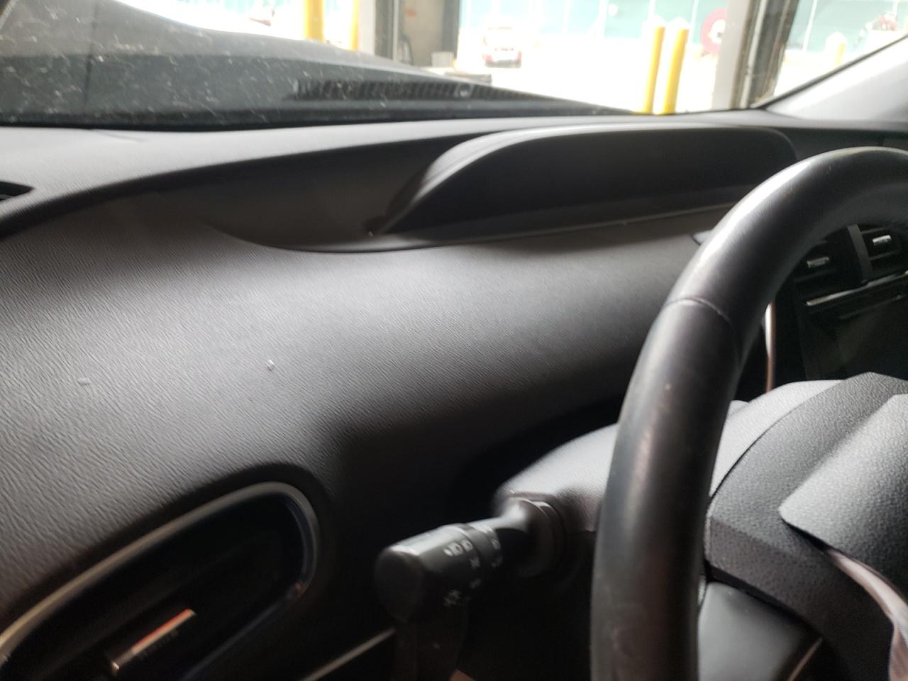 Photo 8 from auction – 2017 TOYOTA PRIUS with VIN JTDKARFU4H3543429