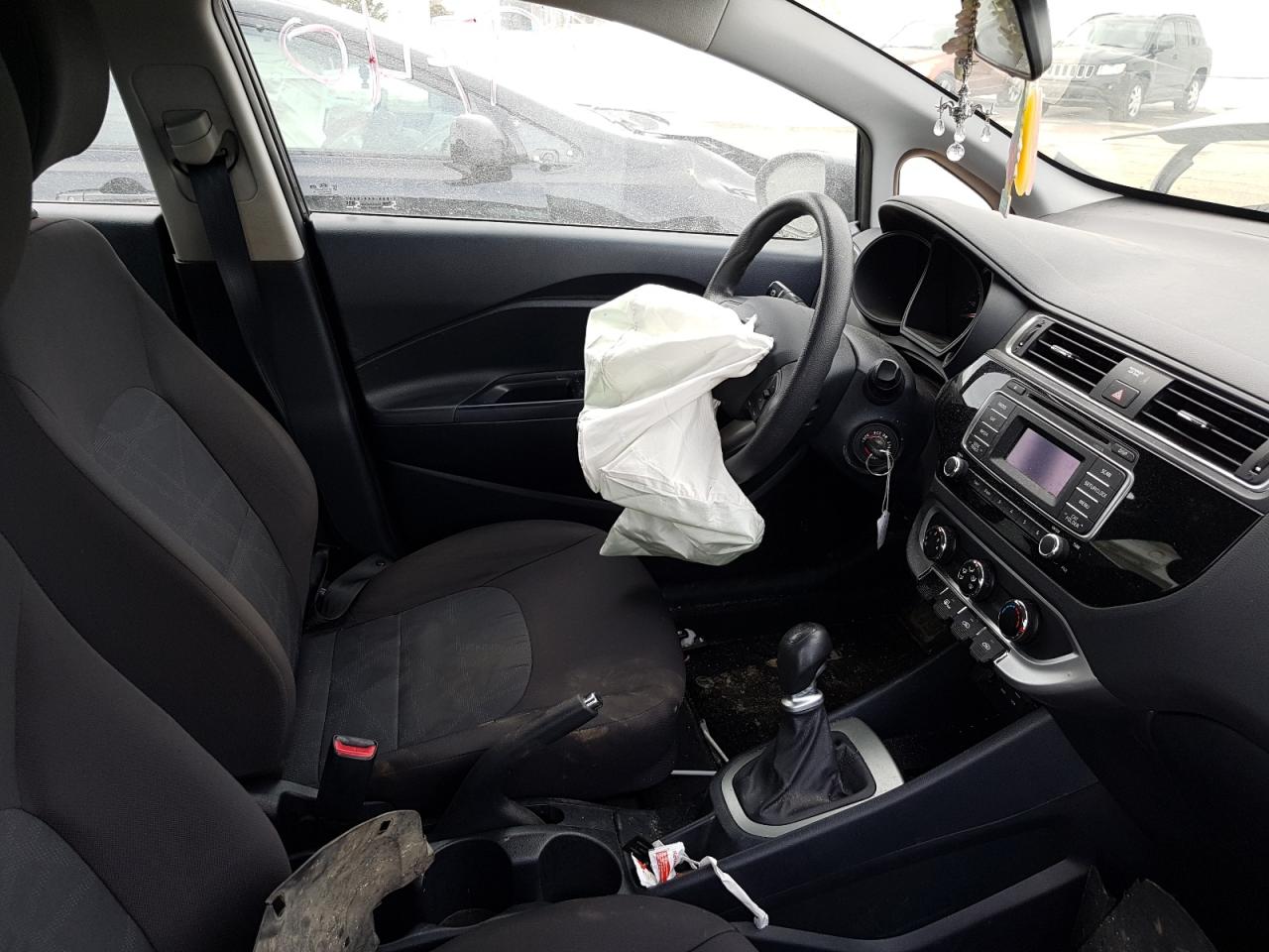 Photo 5 from auction – 2016 KIA RIO LX with VIN KNADM4A38G6598963