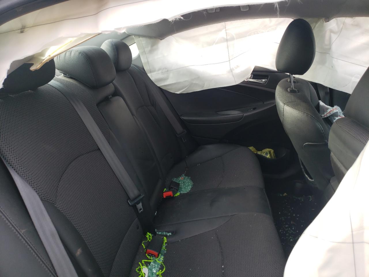 Photo 6 from auction – 2012 HYUNDAI SONATA SE with VIN 5NPEC4AC9CH378967