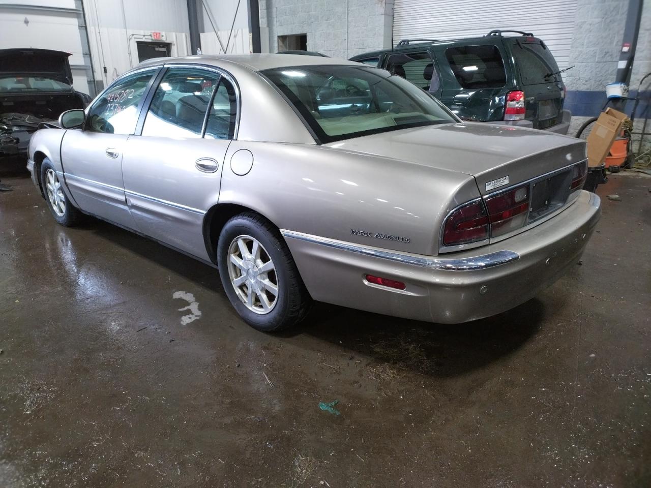 Photo 3 from auction – 2002 BUICK PARK AVENU with VIN 1G4CW54KX24239289
