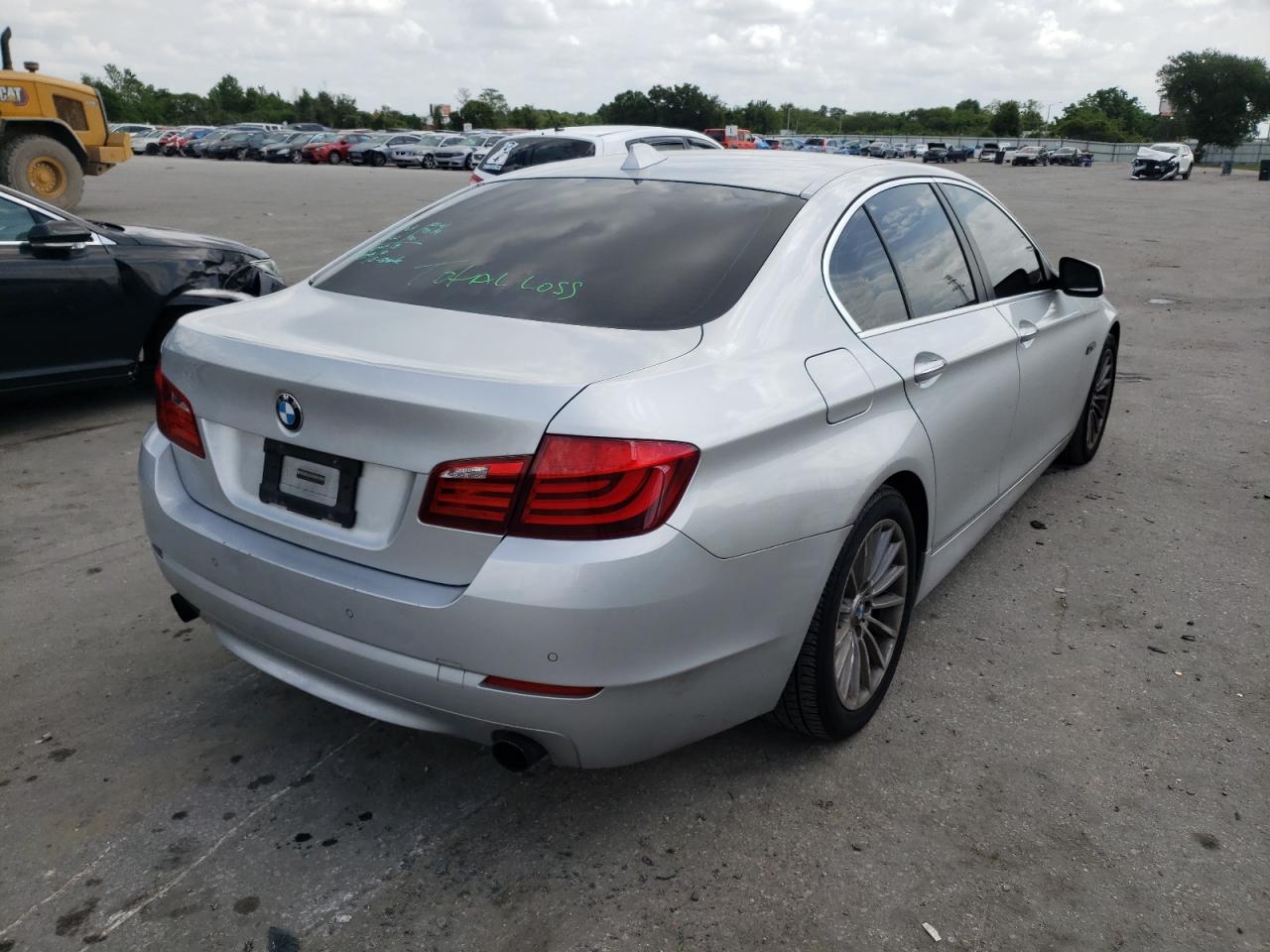 Photo 4 from auction – 2011 BMW 535 I with VIN WBAFR7C55BC600737