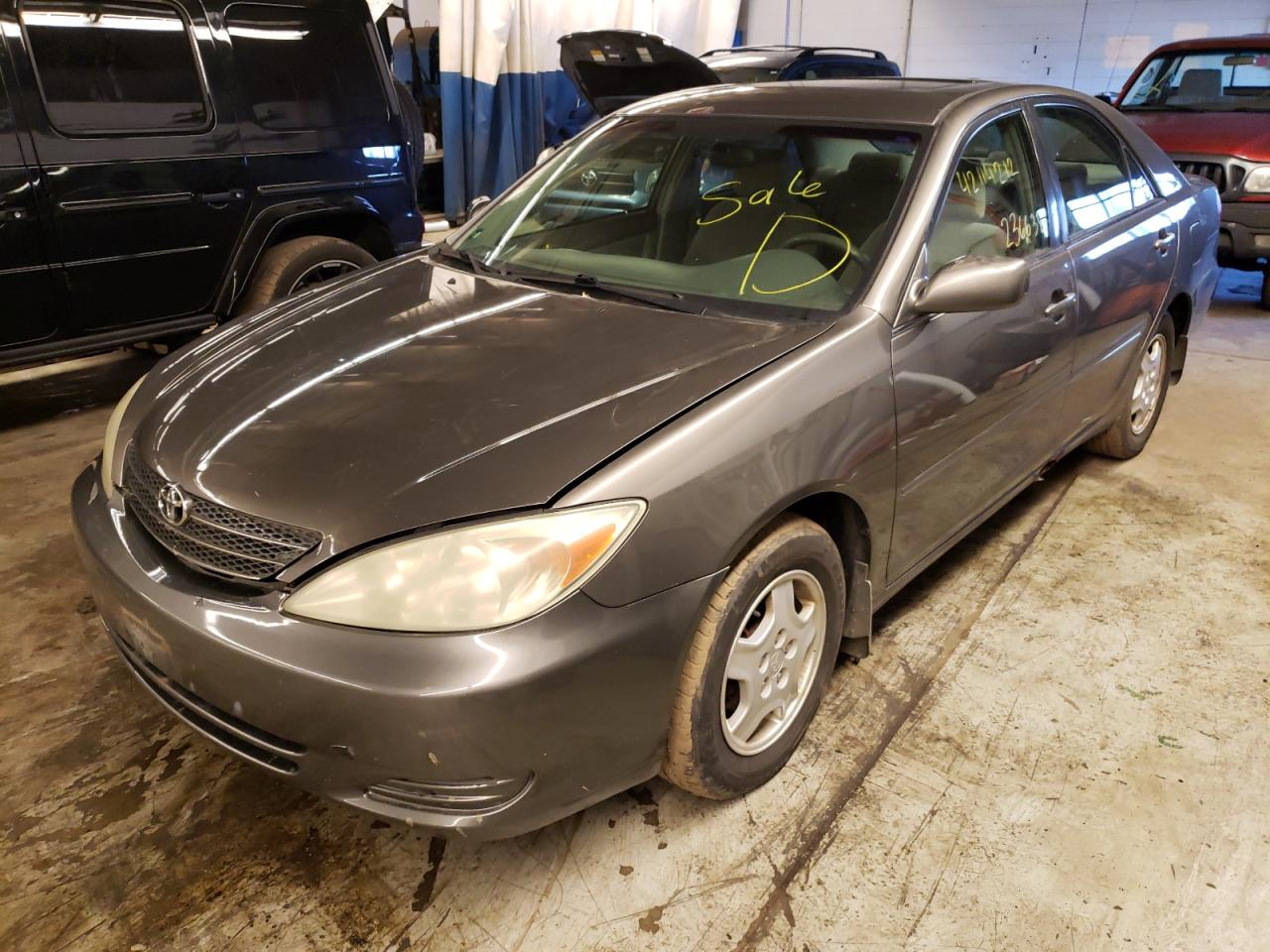 Photo 2 from auction – 2002 TOYOTA CAMRY LE with VIN 4T1BF32K22U537371