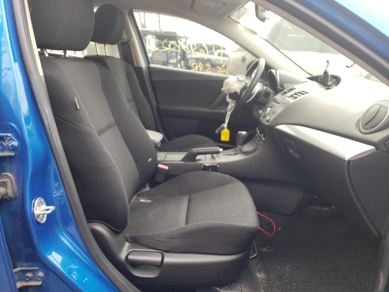 Photo 5 from auction – 2012 MAZDA 3 I with VIN JM1BL1V84C1600927