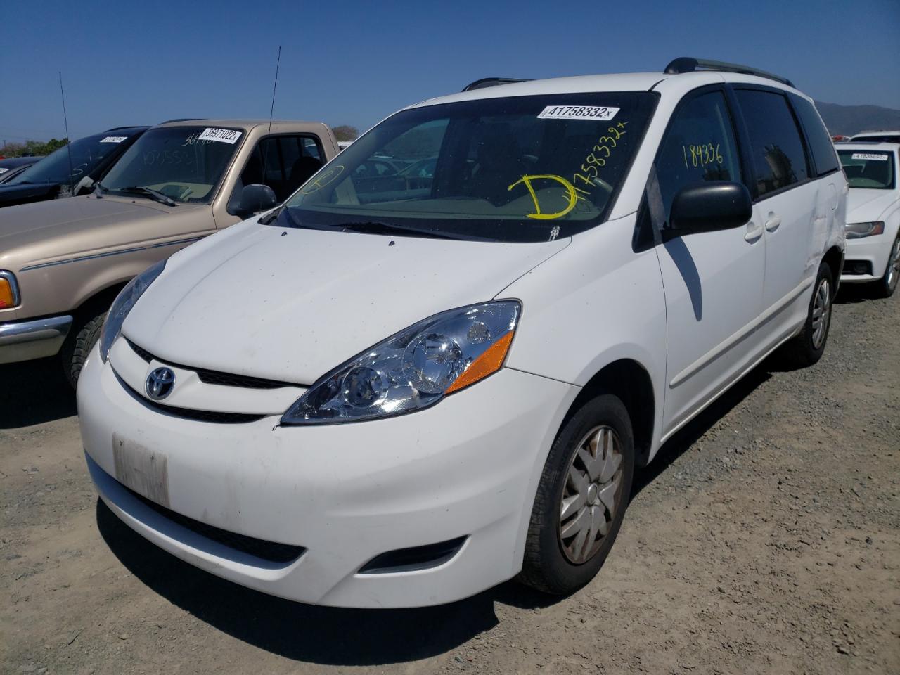 Photo 2 from auction – 2006 TOYOTA SIENNA CE with VIN 5TDZA23C76S511152
