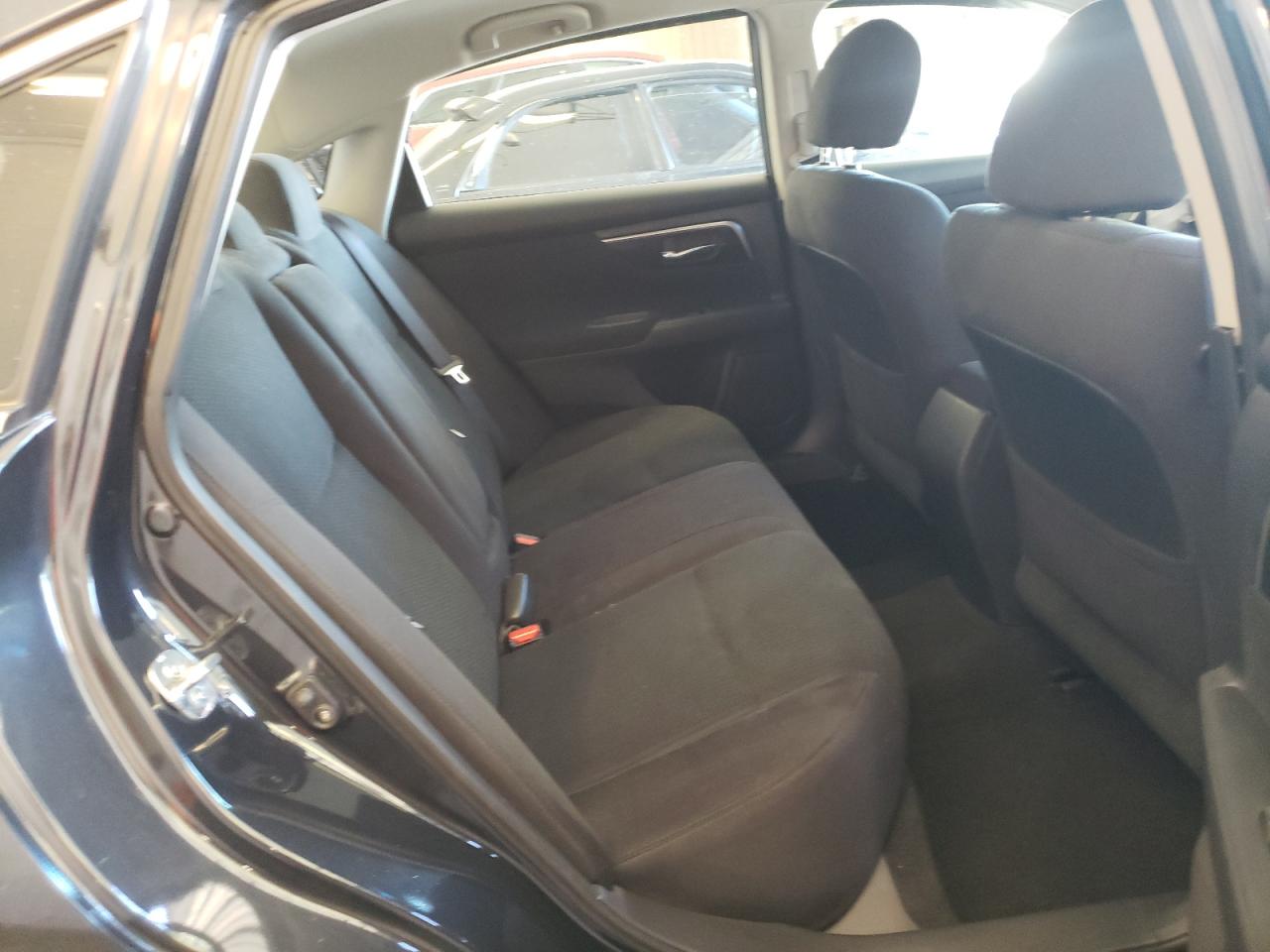 Photo 6 from auction – 2014 NISSAN ALTIMA 2.5 with VIN 1N4AL3AP1EC140157