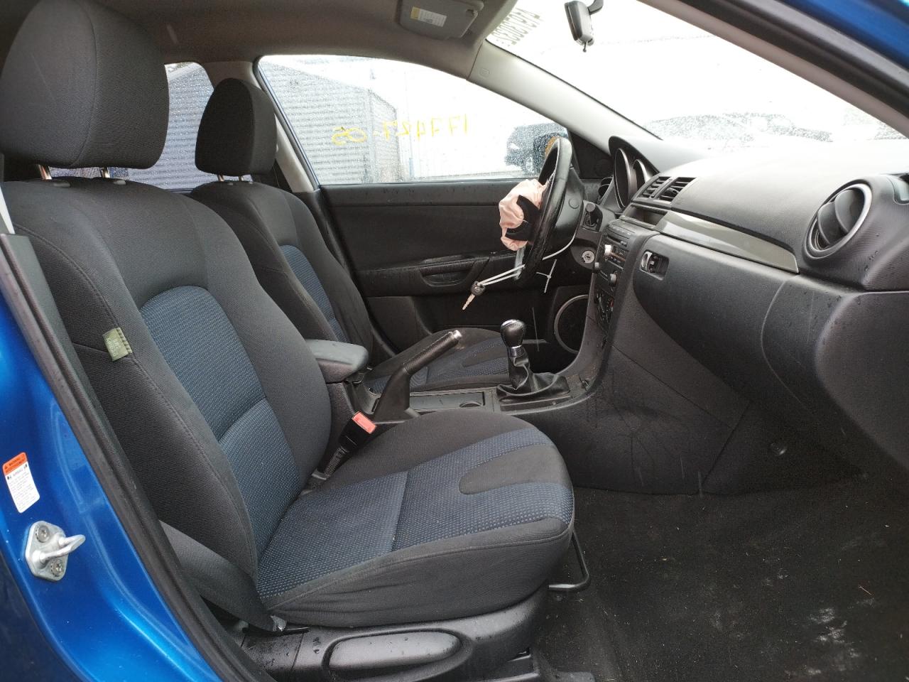 Photo 5 from auction – 2005 MAZDA 3 HATCHBAC with VIN JM1BK343X51245513