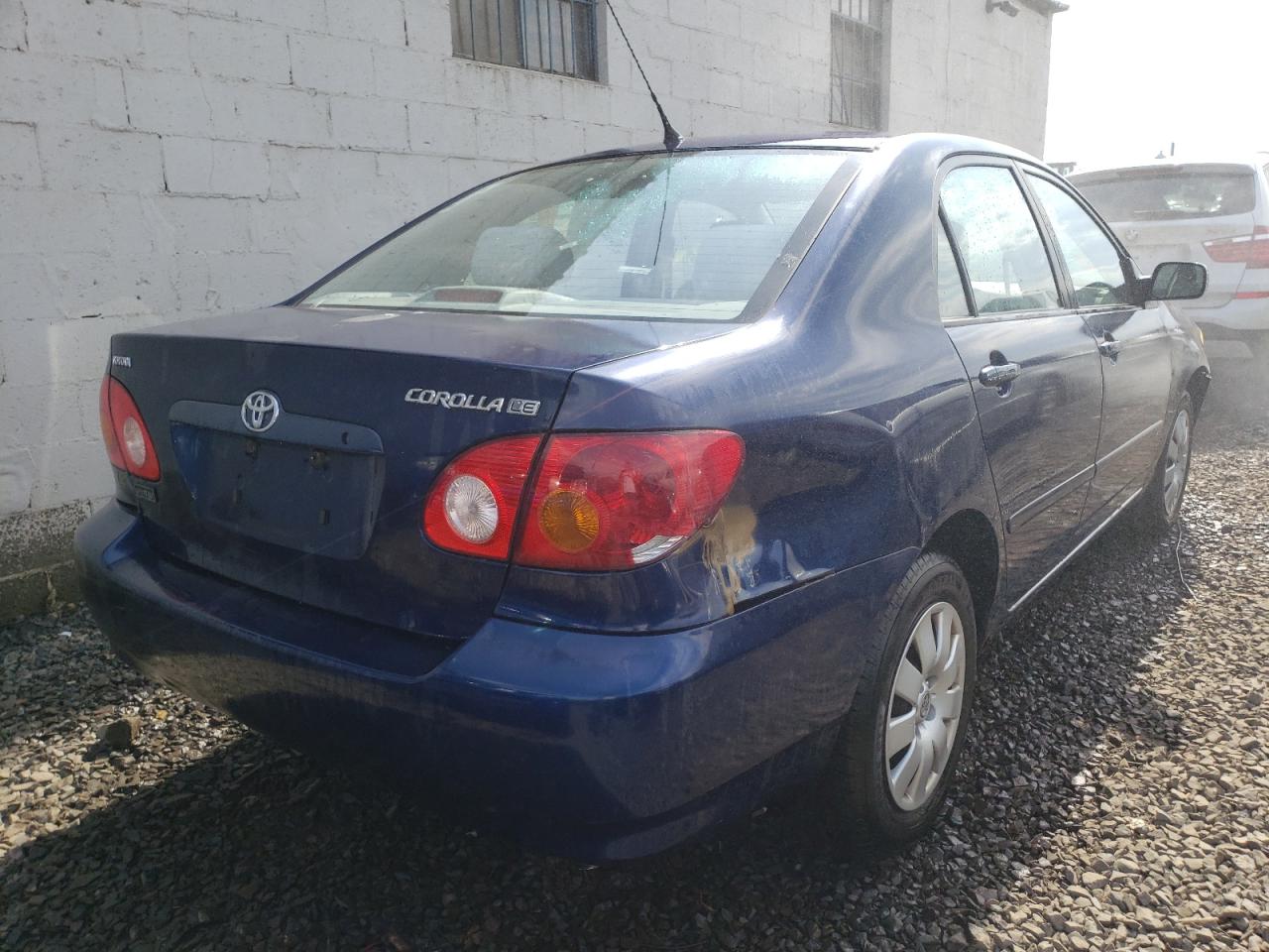 Photo 4 from auction – 2004 TOYOTA COROLLA CE with VIN 1NXBR32E44Z231440