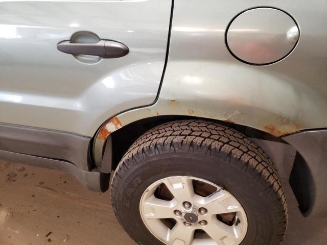 Photo 9 from auction – 2005 FORD ESCAPE XLT with VIN 1FMCU93185KD53829