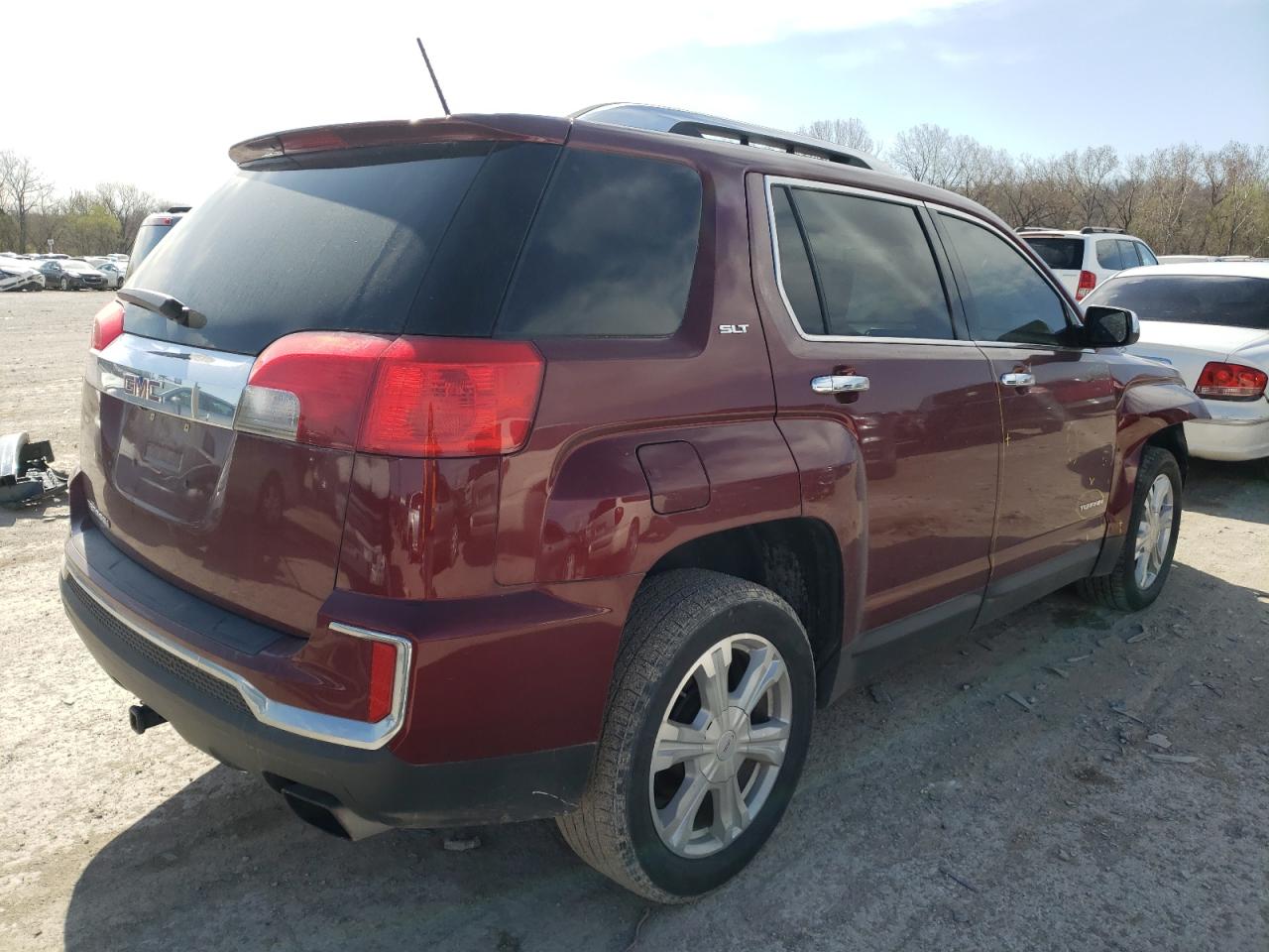Photo 4 from auction – 2016 GMC TERRAIN SL with VIN 2GKFLPE33G6172137