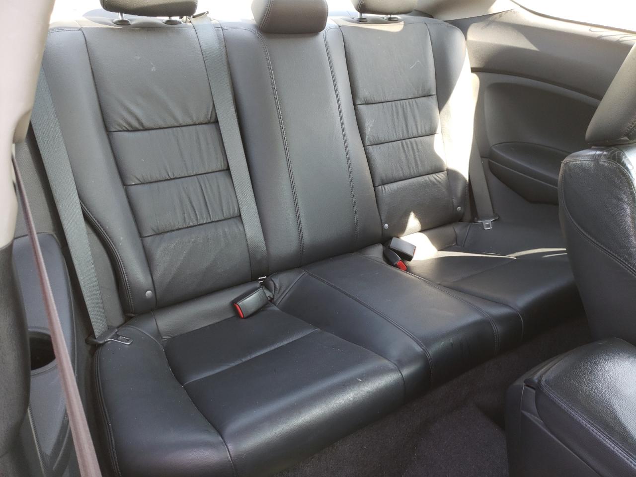Photo 6 from auction – 2010 HONDA ACCORD EXL with VIN 1HGCS2B87AA010656