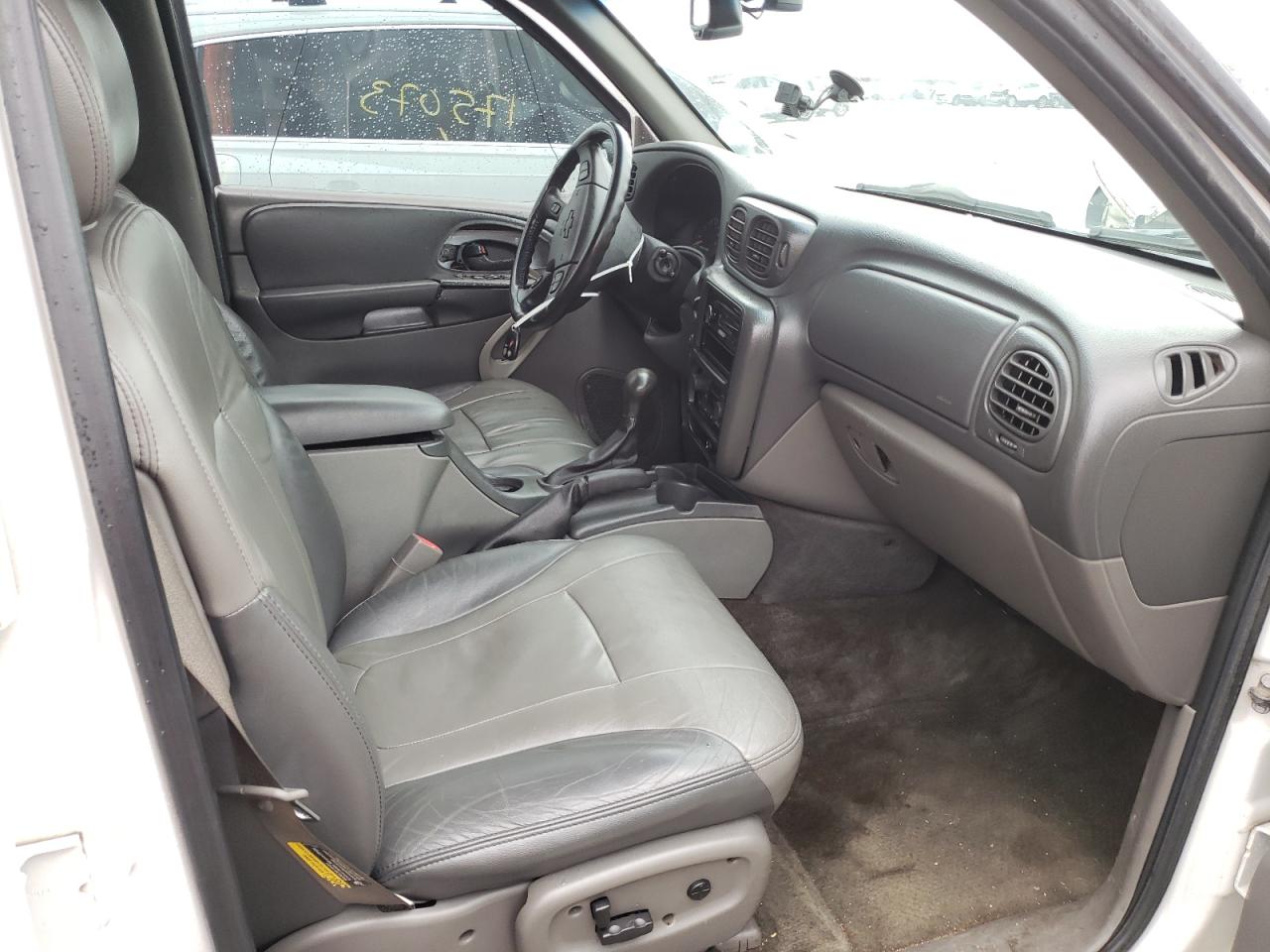 Photo 5 from auction – 2003 CHEVROLET TRAILBLAZE with VIN 1GNDT13S932278441