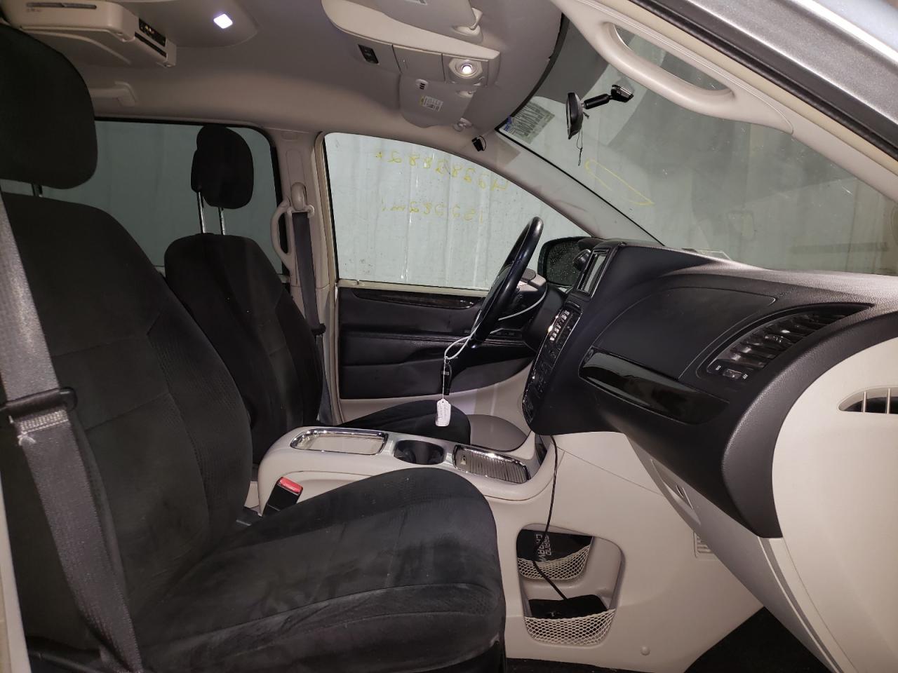 Foto 5 de la subasta – 2012 DODGE GRAND CARA con VIN 2C4RDGDG3CR111941