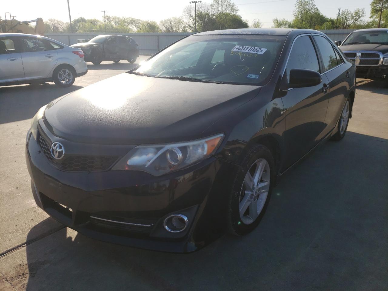 Photo 2 from auction – 2012 TOYOTA CAMRY BASE with VIN 4T1BF1FK1CU506659