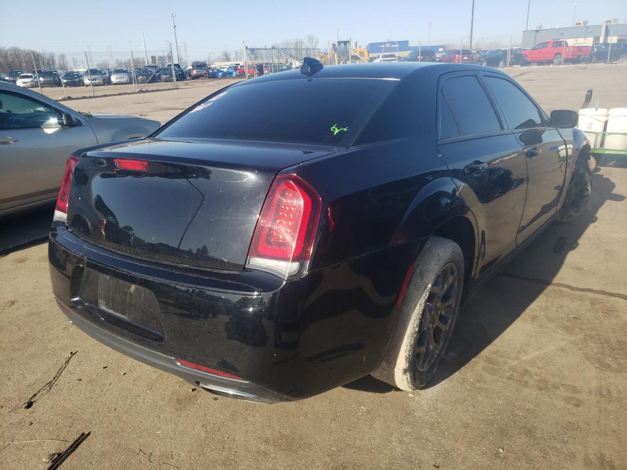 Photo 4 from auction – 2017 CHRYSLER 300 S with VIN 2C3CCAGG2HH529975