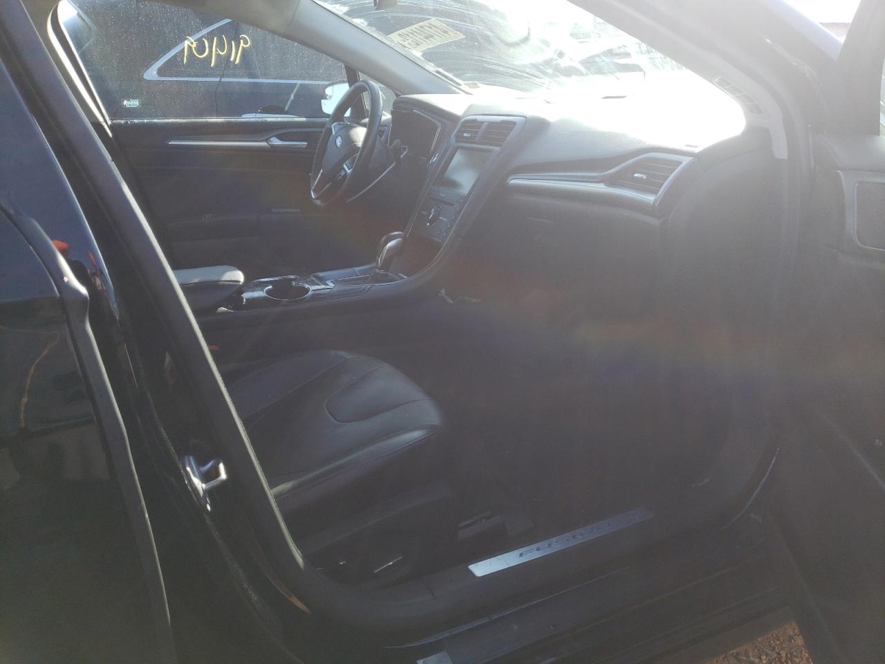Photo 5 from auction – 2016 FORD FUSION TIT with VIN 3FA6P0K96GR175385