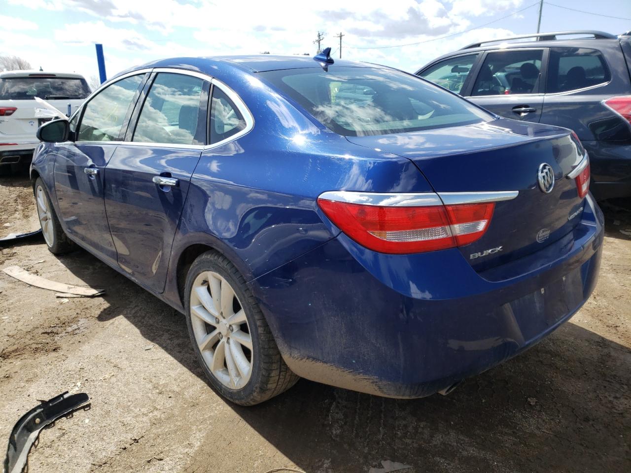 Photo 3 from auction – 2013 BUICK VERANO with VIN 1G4PP5SK7D4124850